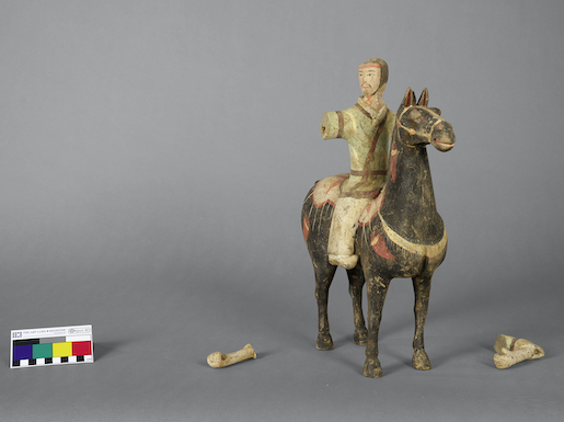 Skulptur "Reiter mit Pferd" Han-Dynastie - Foto: Flurin Bertschinger, NB